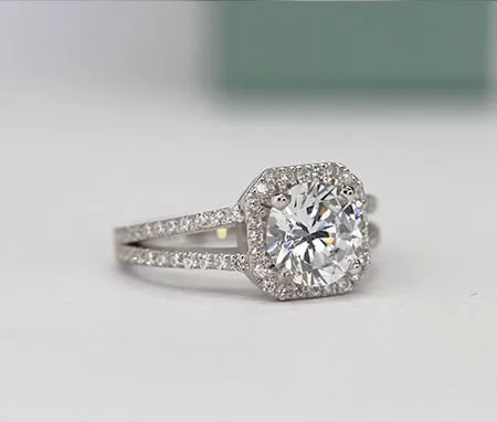 Freesia - Round Lab Diamond Engagement Ring (IGI Certified)