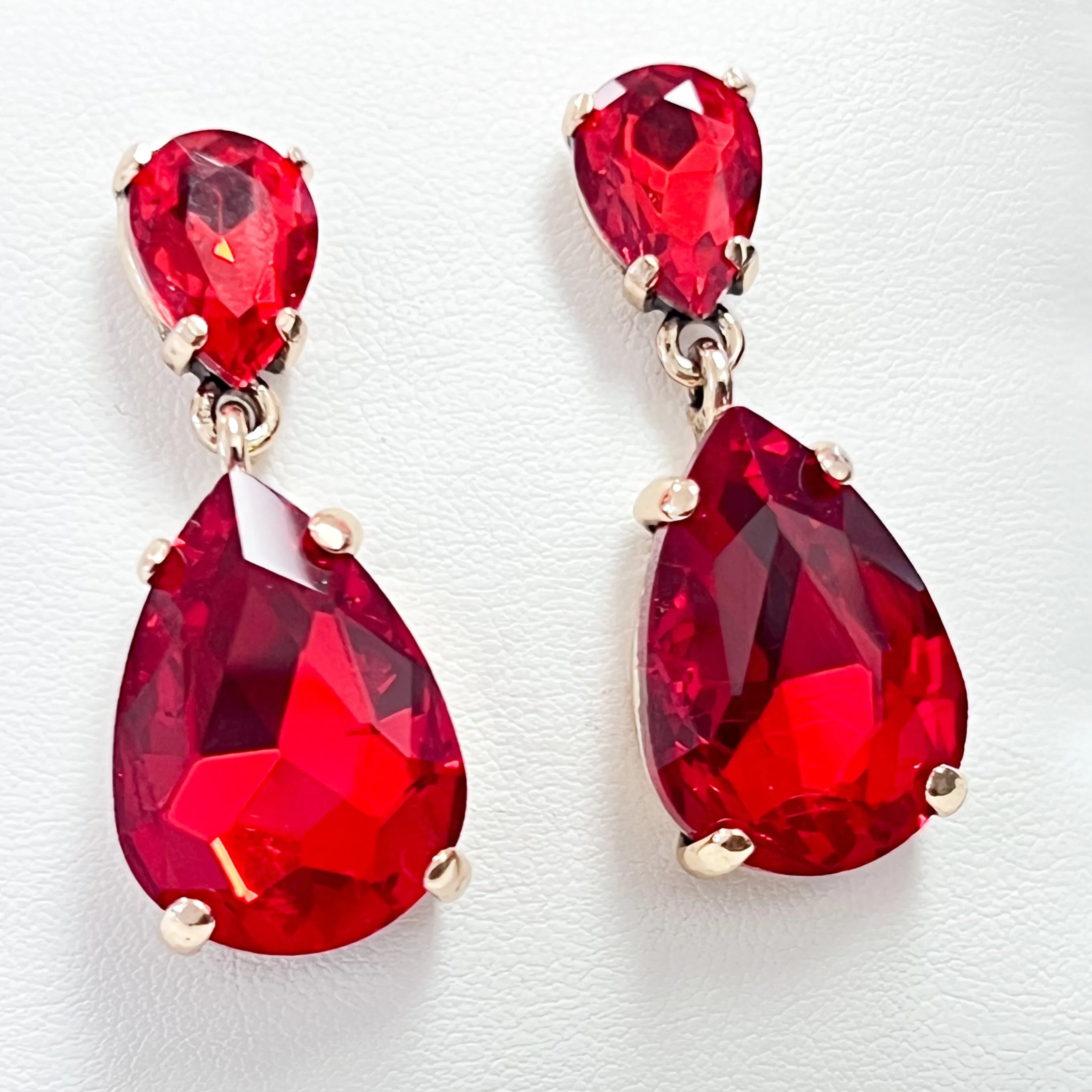 Mariah - Rhinestone Drop Earrings (Red)